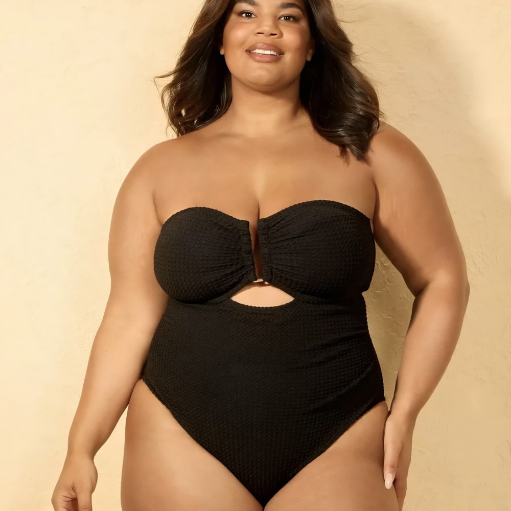 Shade & Shore Black One-Piece Swimsuit